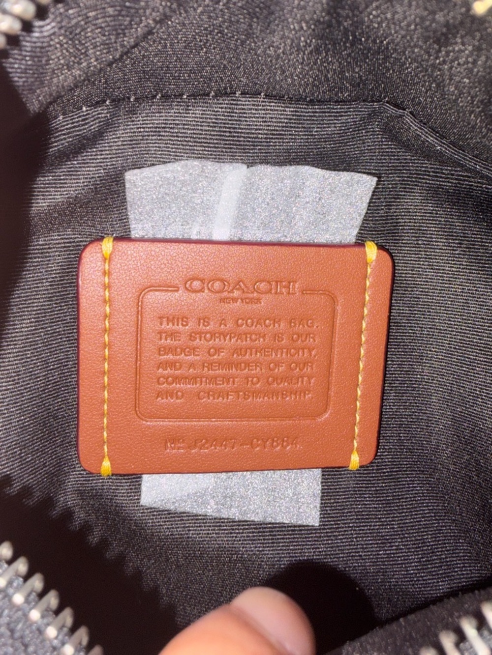 NWT Coach Warren Mini Belt Bag Shearling Signature Canvas CY884 Charcoal Black - Picture 2 of 8